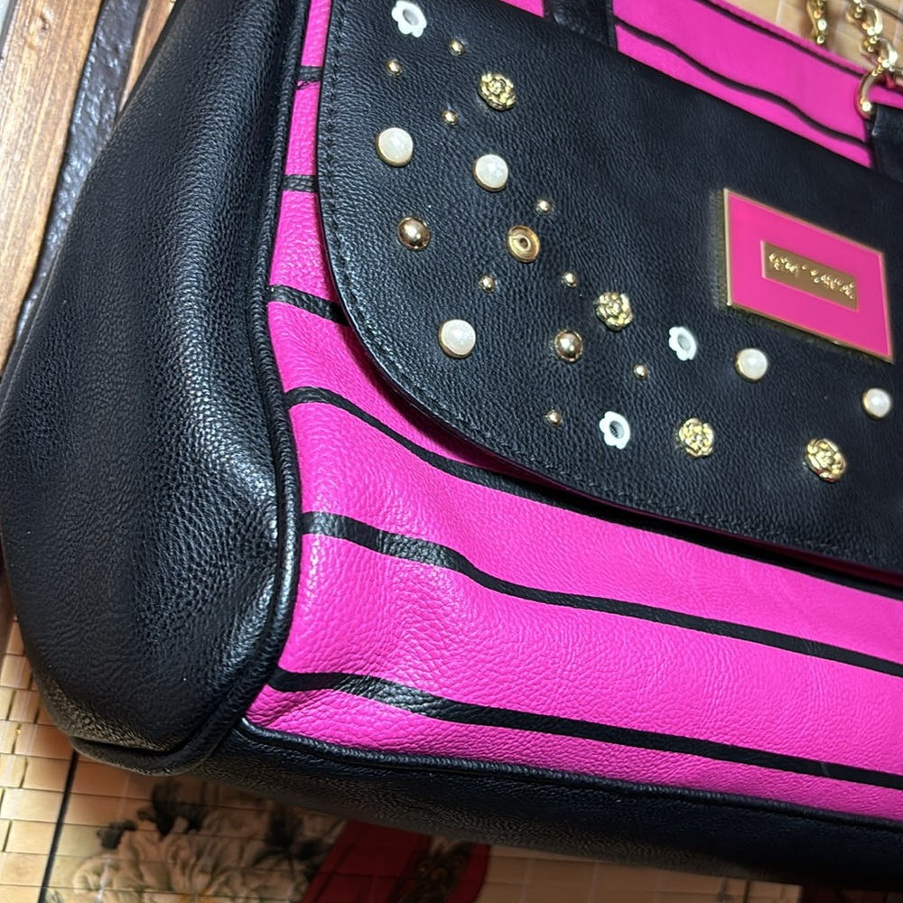 Betsey Johnson Studs and Flowers Black Hot Pink Striped Bag 11.5”Wx10”Hx5.75”D - Picture 16 of 17